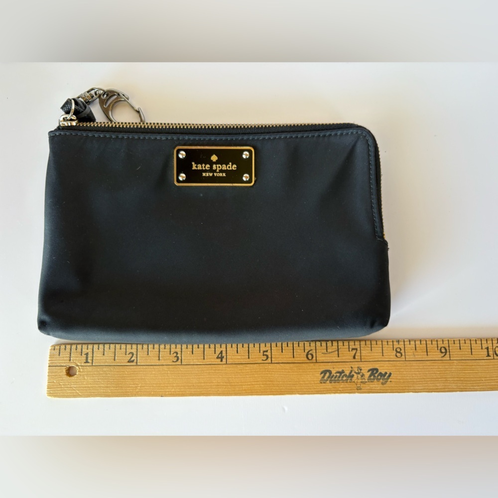 Kate Spade Wilson Road Leona Wristlet Clutch Bag-Black Nylon-Gold-Tone Hardware - Picture 9 of 10